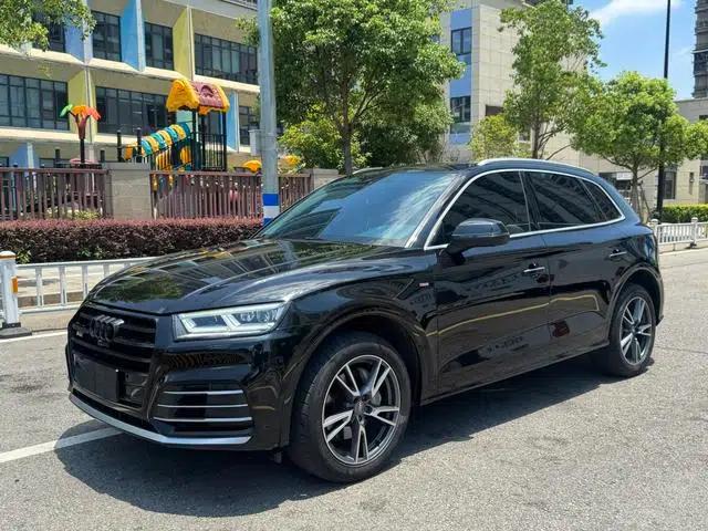 Audi Q5L Sportback 2021 40 TFSI Fashion Edition