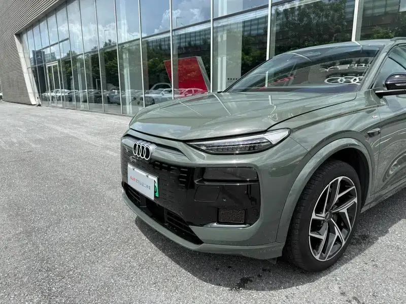 Audi Q6L e-tron 2026 First Edition — миниатюра 13