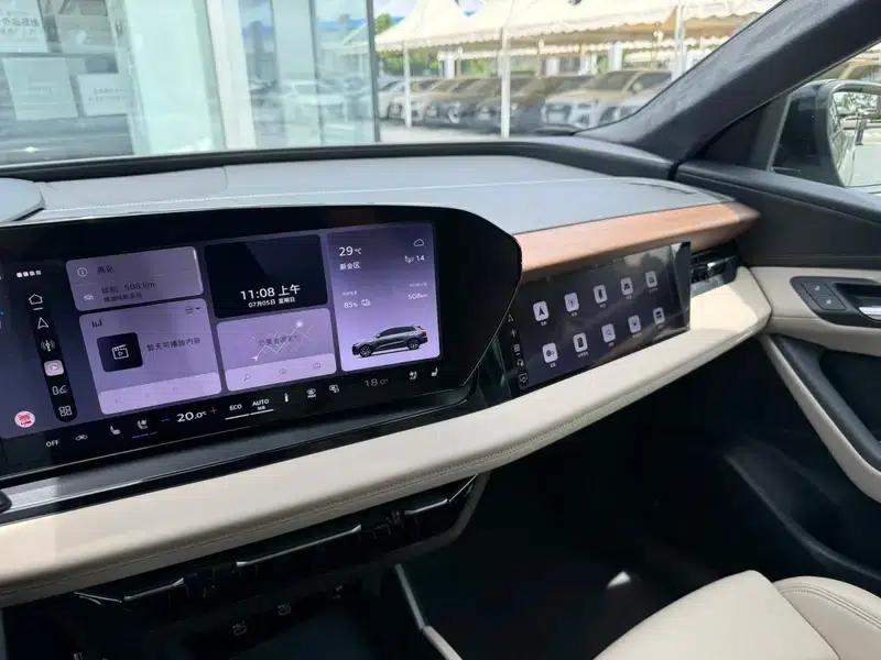 Audi Q6L e-tron 2026 First Edition — миниатюра 17