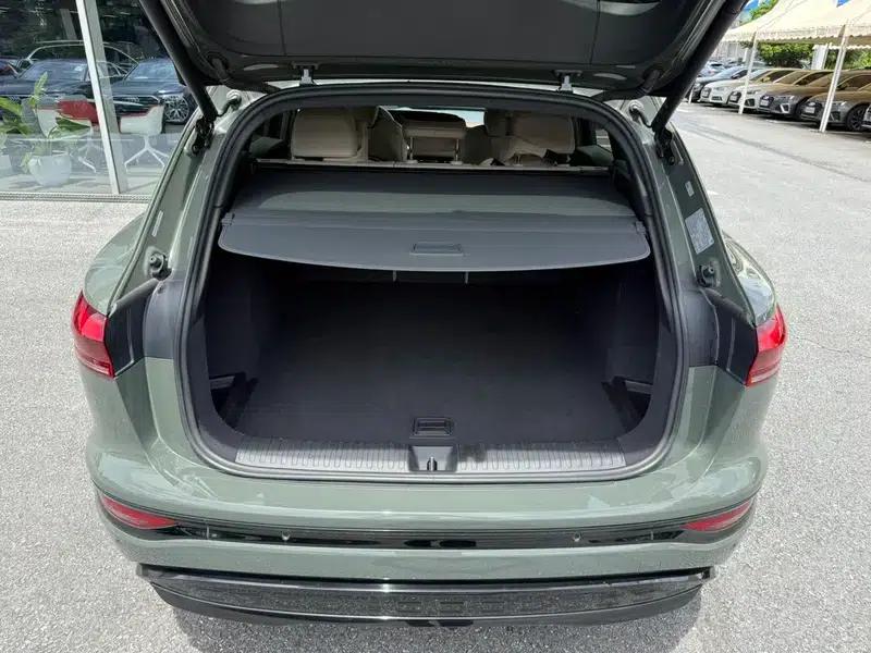 Audi Q6L e-tron 2026 First Edition — миниатюра 22