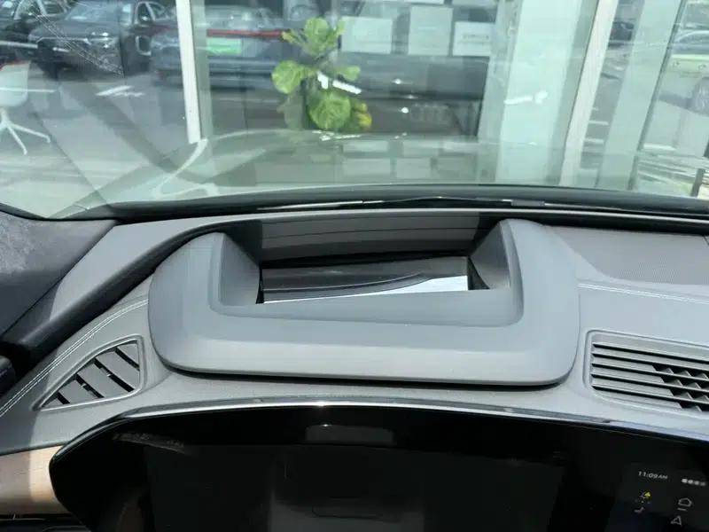 Audi Q6L e-tron 2026 First Edition — миниатюра 9