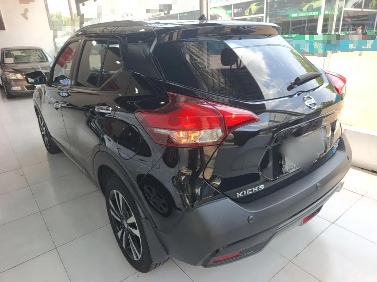 Nissan Kicks 2017 1.5L CVT Smart Drive Edition — миниатюра 4