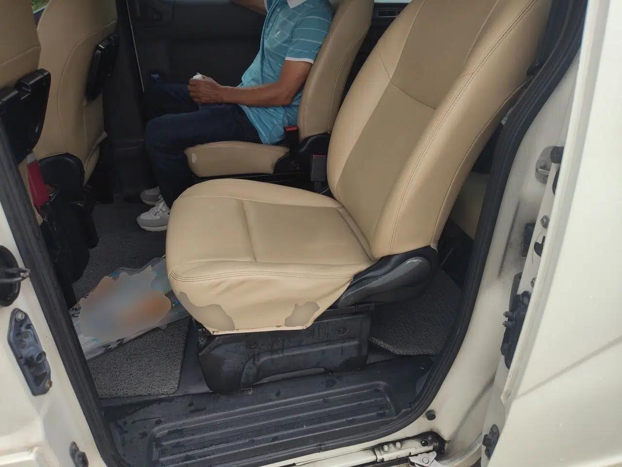 Nissan NV200 2011 1.6L 223 Seats Deluxe Version — миниатюра 17