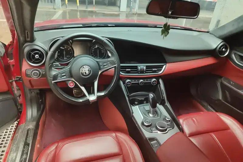 Giulia Juliet 2017 2.0T 200HP Elite Edition — миниатюра 12