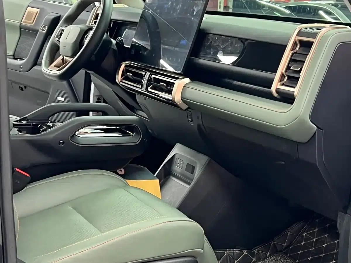 iCAR 03 2024 Model 501km AWD Long Range Advanced Edition — миниатюра 5