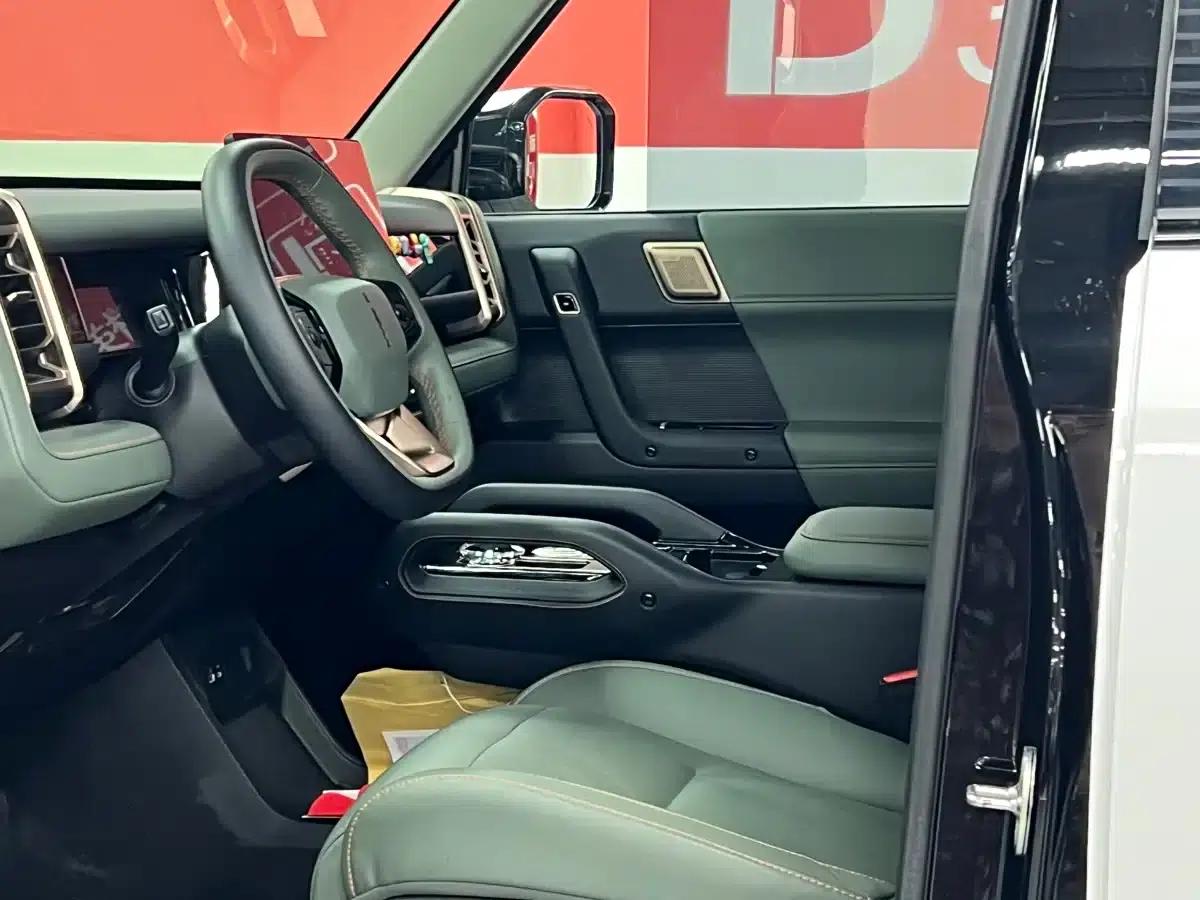 iCAR 03 2024 Model 501km AWD Long Range Advanced Edition — миниатюра 6