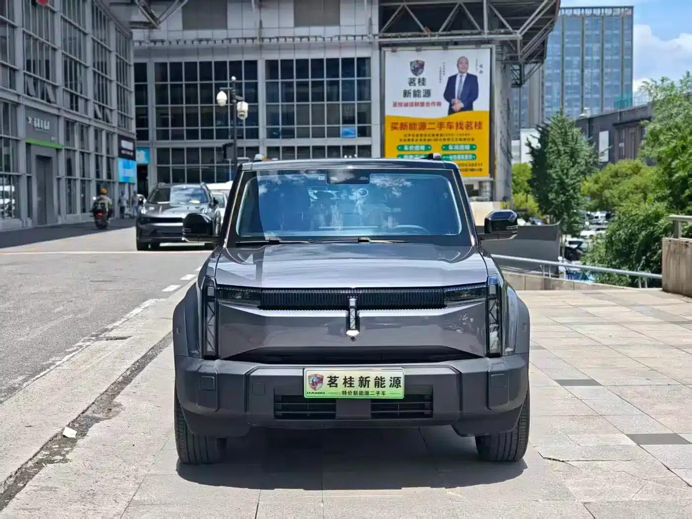 iCAR 03 2024 Model 472km Four-Wheel Drive Long Range Version — миниатюра 2