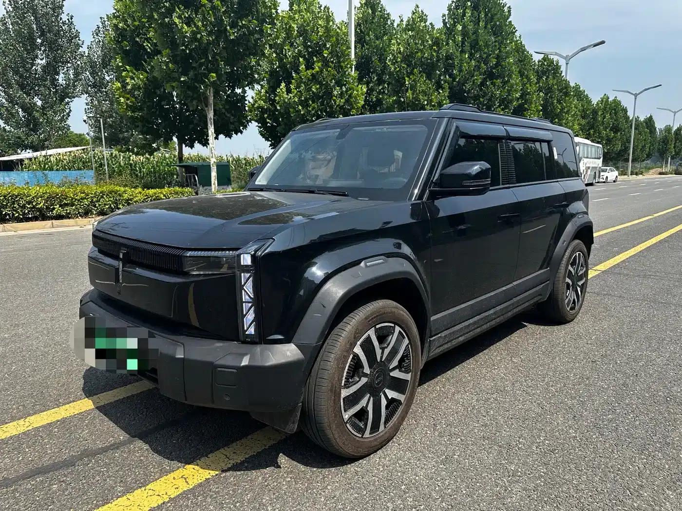 iCAR 03 2024 Model 401km 2WD Standard Edition — миниатюра 1
