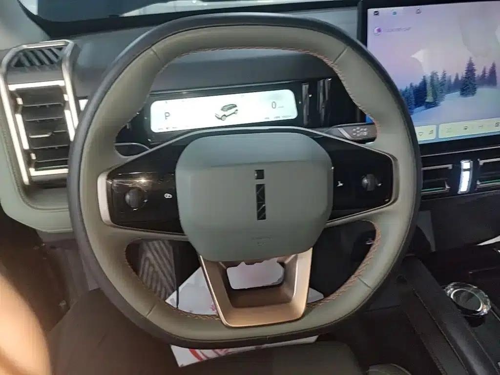 iCAR 03 2024 Model 501km AWD Long Range Advanced Edition — миниатюра 11