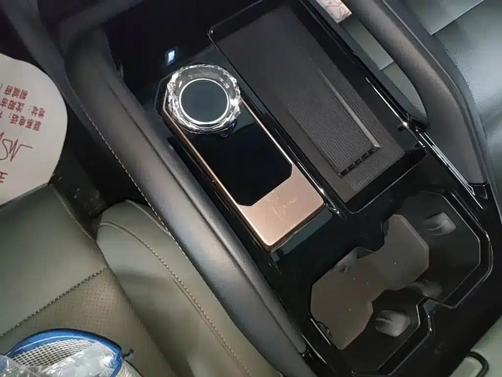 iCAR 03 2024 Model 501km AWD Long Range Advanced Edition — миниатюра 14