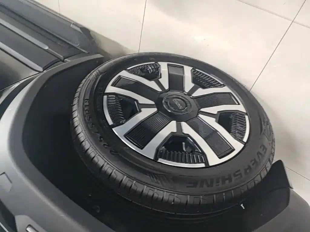 iCAR 03 2024 Model 501km AWD Long Range Advanced Edition — миниатюра 23