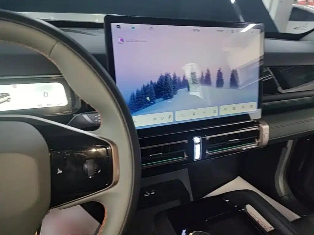 iCAR 03 2024 Model 501km AWD Long Range Advanced Edition — миниатюра 10