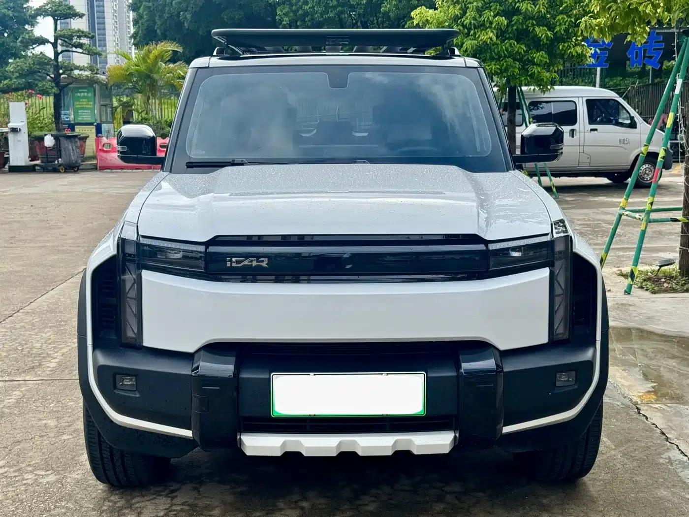 iCAR 03T 2024 Model 520km Two-Wheel Drive Long Range Version — миниатюра 2