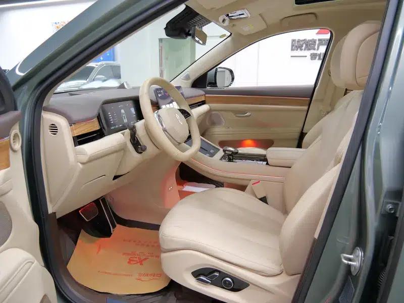Wenjie M7 2024 Plus 5-seater Rear-wheel drive version — миниатюра 15