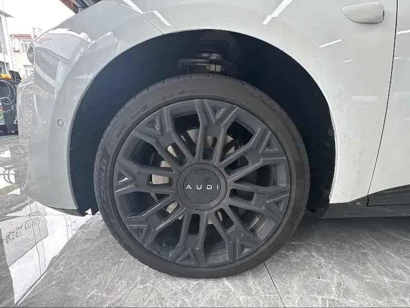 Audi E5 Sportback 2026 Flagship quattro — миниатюра 22