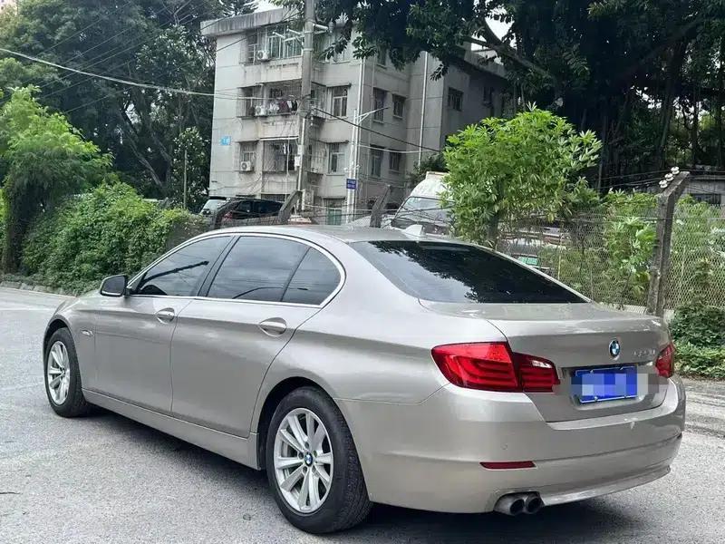 BMW 5 Series 2013 525Li Luxury — миниатюра 4