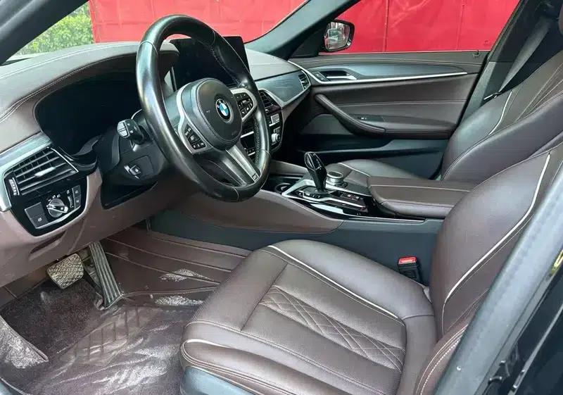 2022 BMW 5 Series 530Li Leading Edition M Sport Package — миниатюра 8