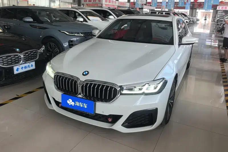 2022 BMW 5 Series Facelift 530Li Leading Edition M Sport Package — миниатюра 1