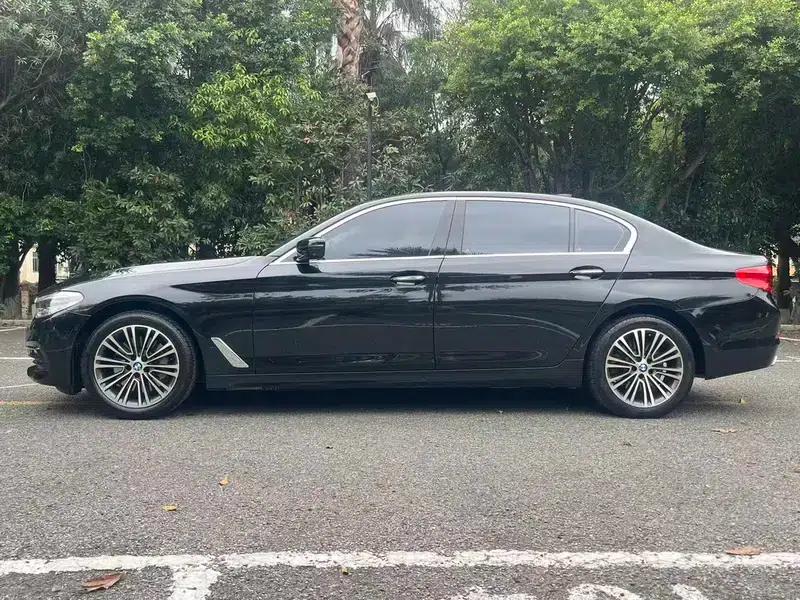2018 BMW 5 Series Facelift 530Li Luxury Package — миниатюра 4
