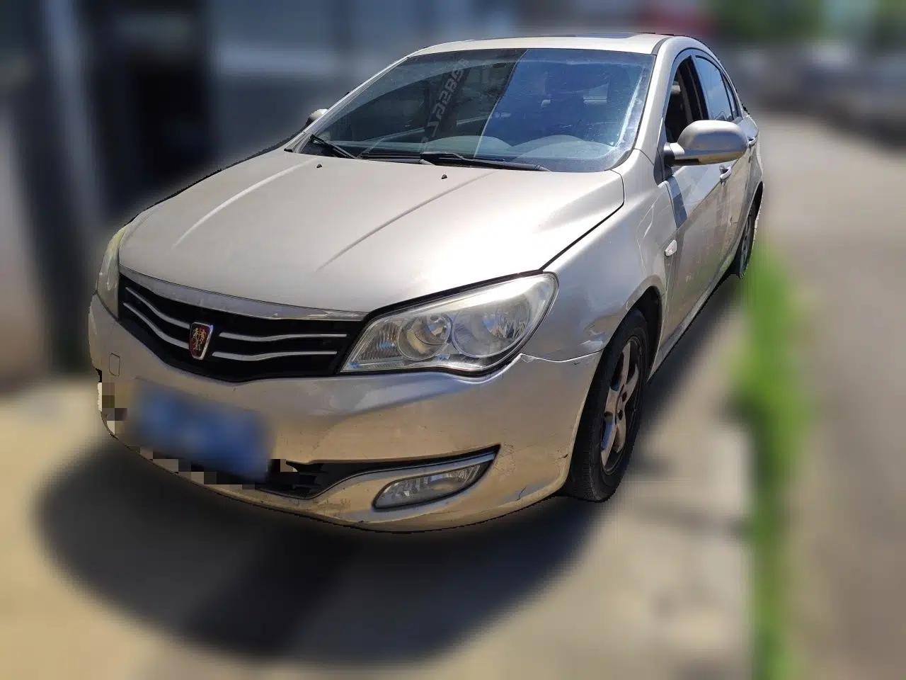 Roewe 350 2013 350C 1.5L Automatic Xunyue Edition — миниатюра 1