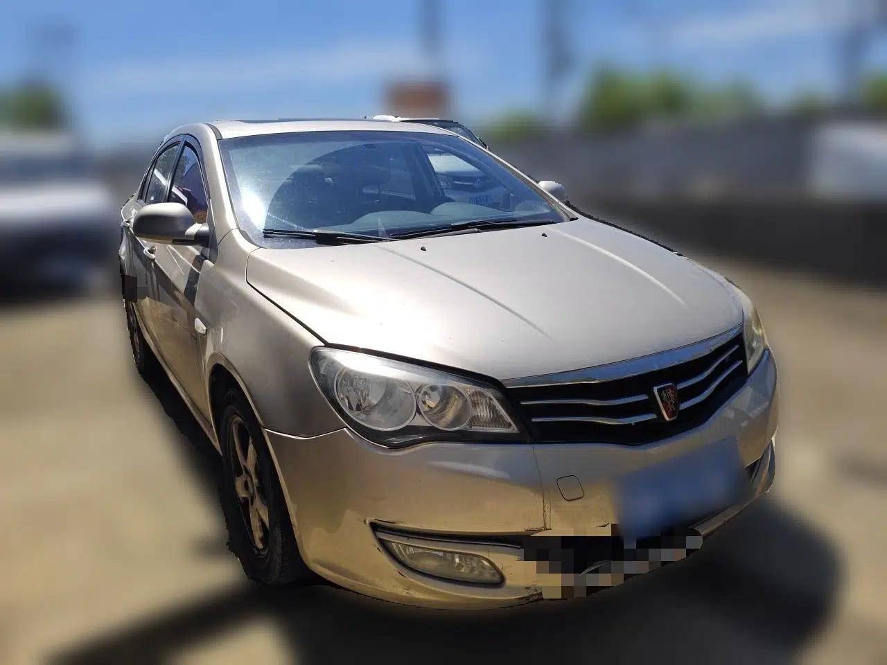 Roewe 350 2013 350C 1.5L Automatic Xunyue Edition — миниатюра 3