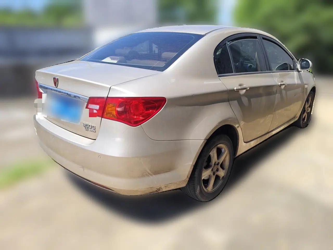 Roewe 350 2013 350C 1.5L Automatic Xunyue Edition — миниатюра 6