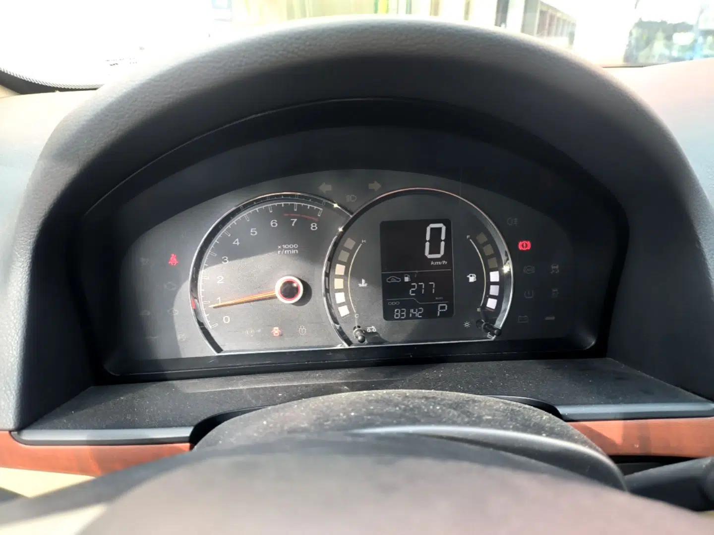 Roewe 350 2014 1.5L Automatic Xunyue Version — миниатюра 14