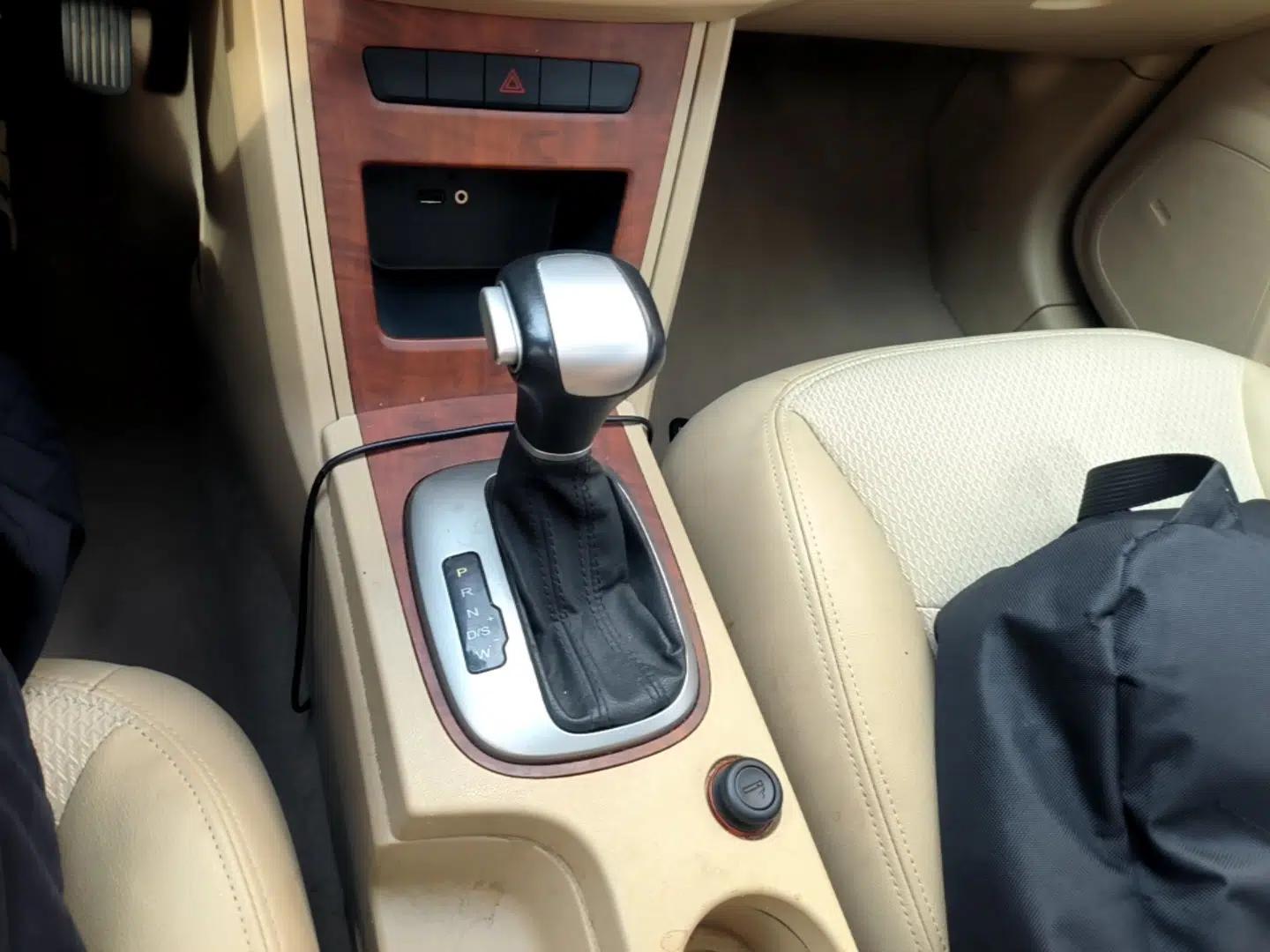 Roewe 350 2014 1.5L Automatic Xunyue Version — миниатюра 16