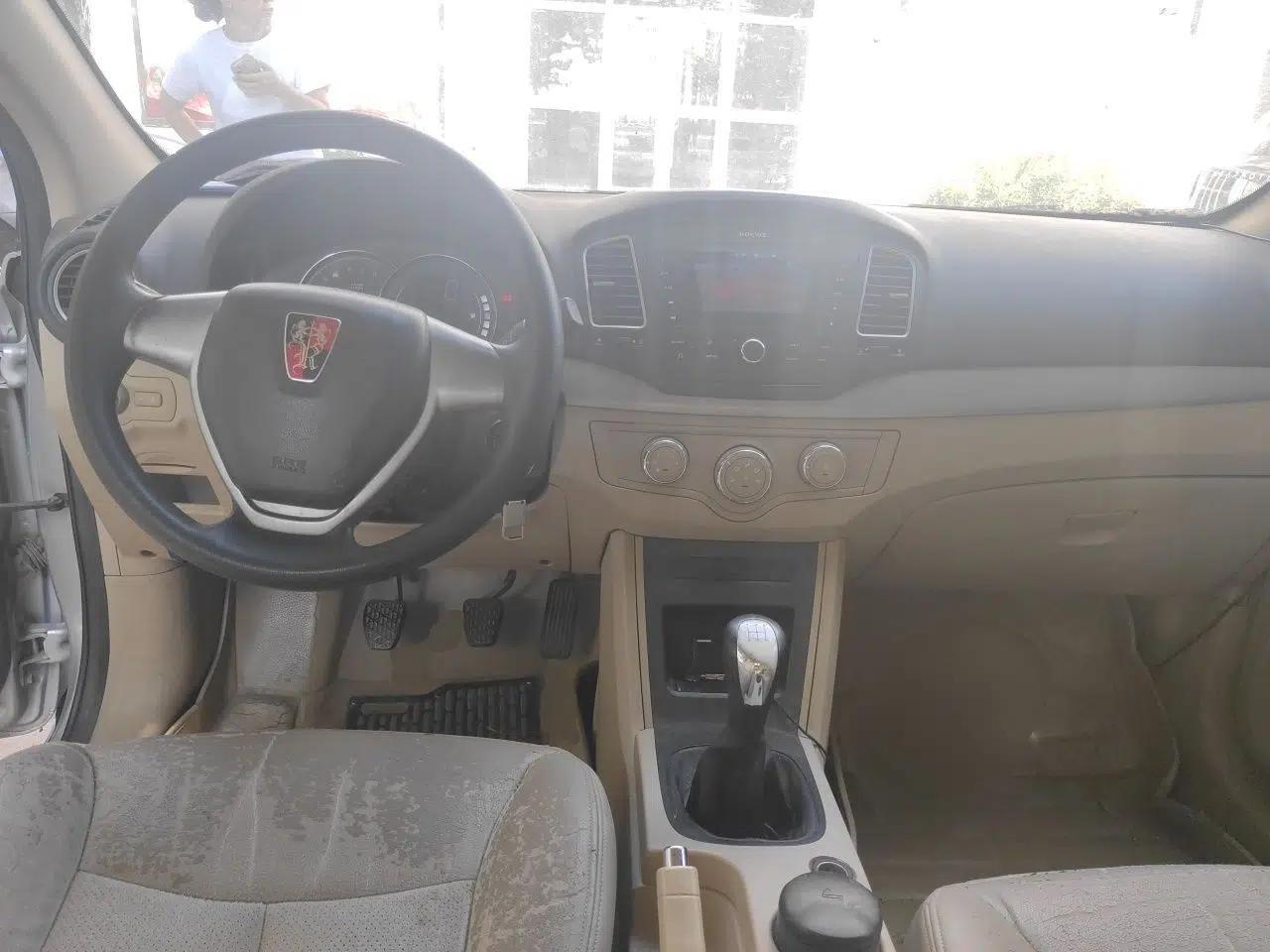 Roewe 350 2014 1.5L Manual Xunchi Edition — миниатюра 9