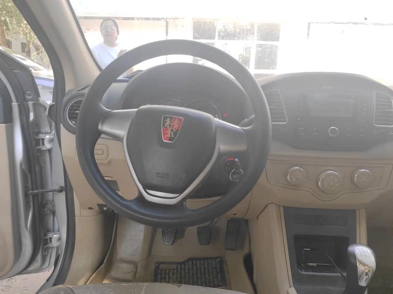 Roewe 350 2014 1.5L Manual Xunchi Edition — миниатюра 10