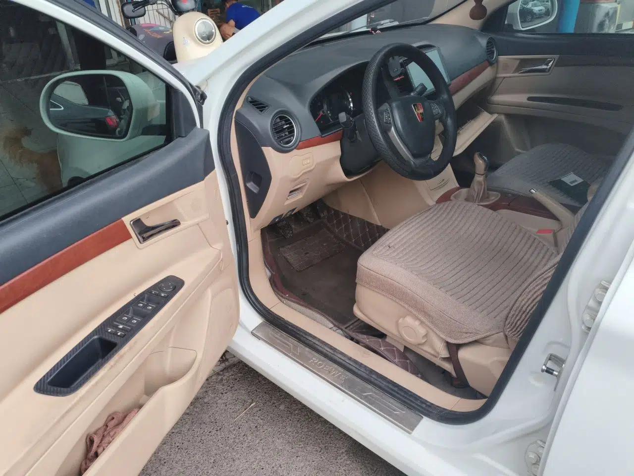 Roewe 350 2013 350C 1.5L Manual Swift Edition — миниатюра 16