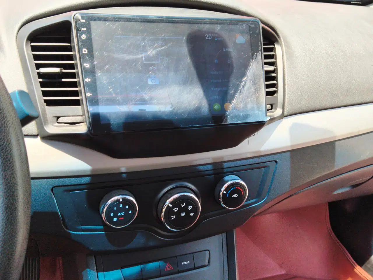 Roewe 350 2015 1.5L Automatic Luxury Sunroof Edition — миниатюра 13