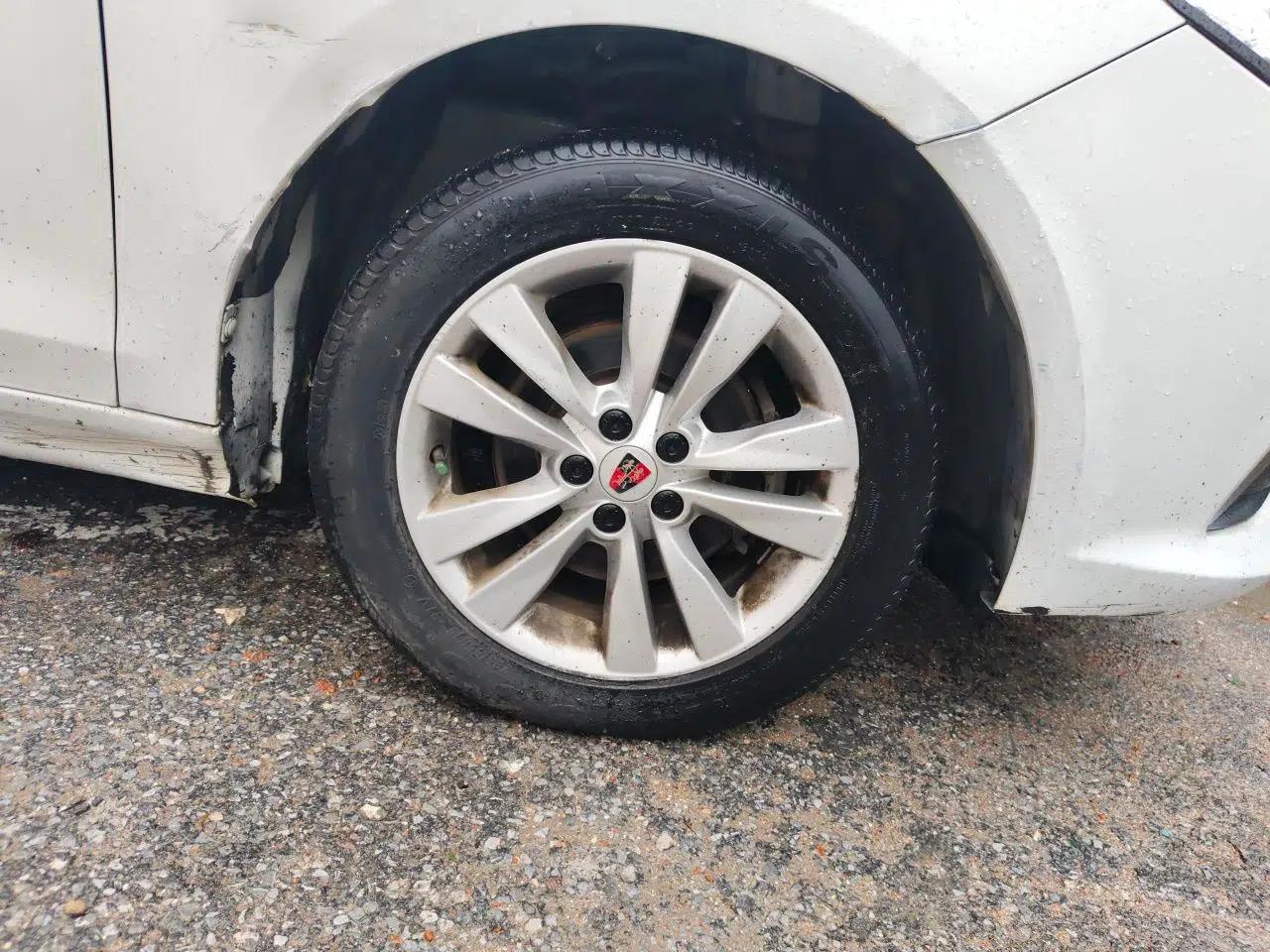 Roewe 360 2018 PLUS 1.5L Automatic Luxury Edition — миниатюра 8