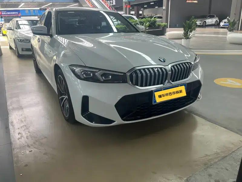 2023 BMW 3 Series 320i M Sport Package — миниатюра 3