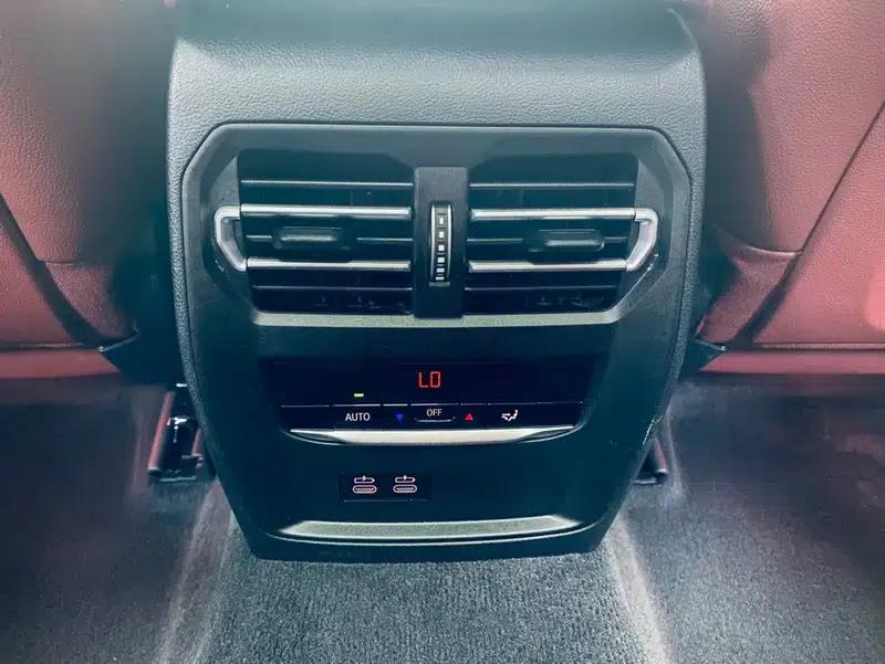 2023 BMW 3 Series 325Li M Sport Package — миниатюра 10