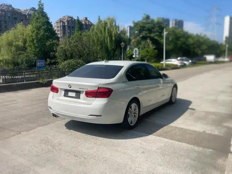 2017 BMW 3 Series 320Li Fashion Edition — миниатюра 7