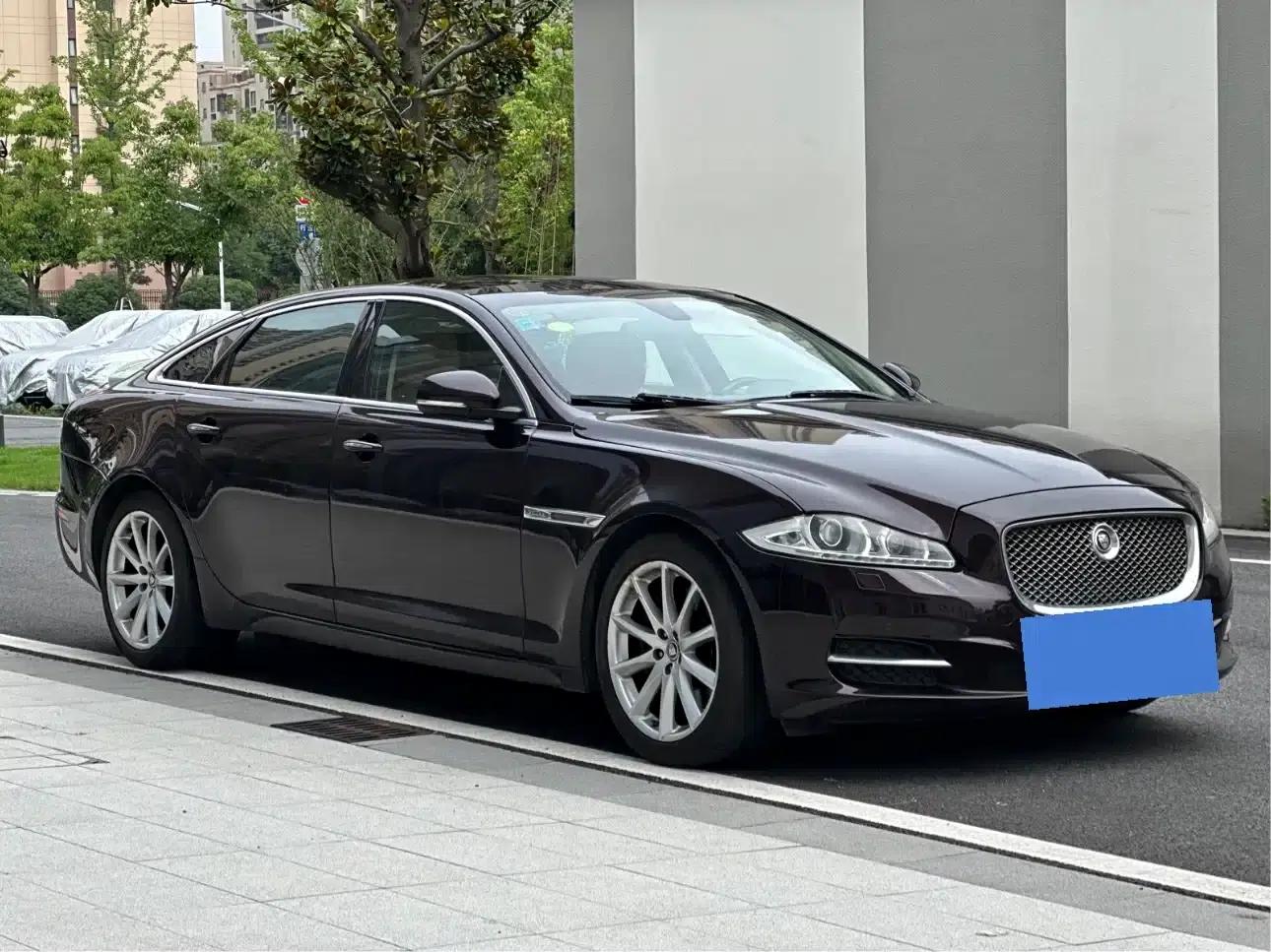 Jaguar XJ 2012 XJL 3.0 London Limited Edition — миниатюра 3