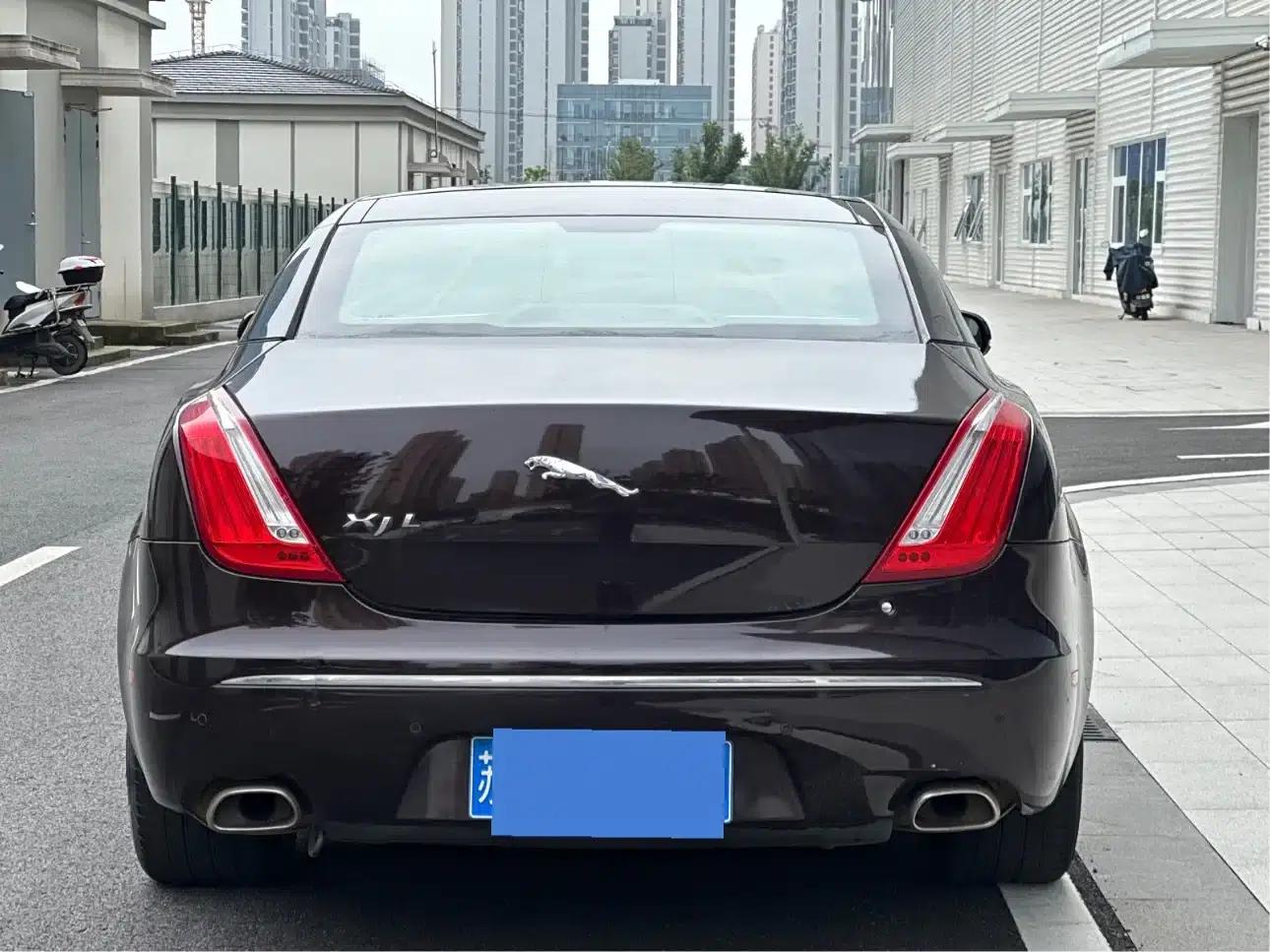 Jaguar XJ 2012 XJL 3.0 London Limited Edition — миниатюра 5