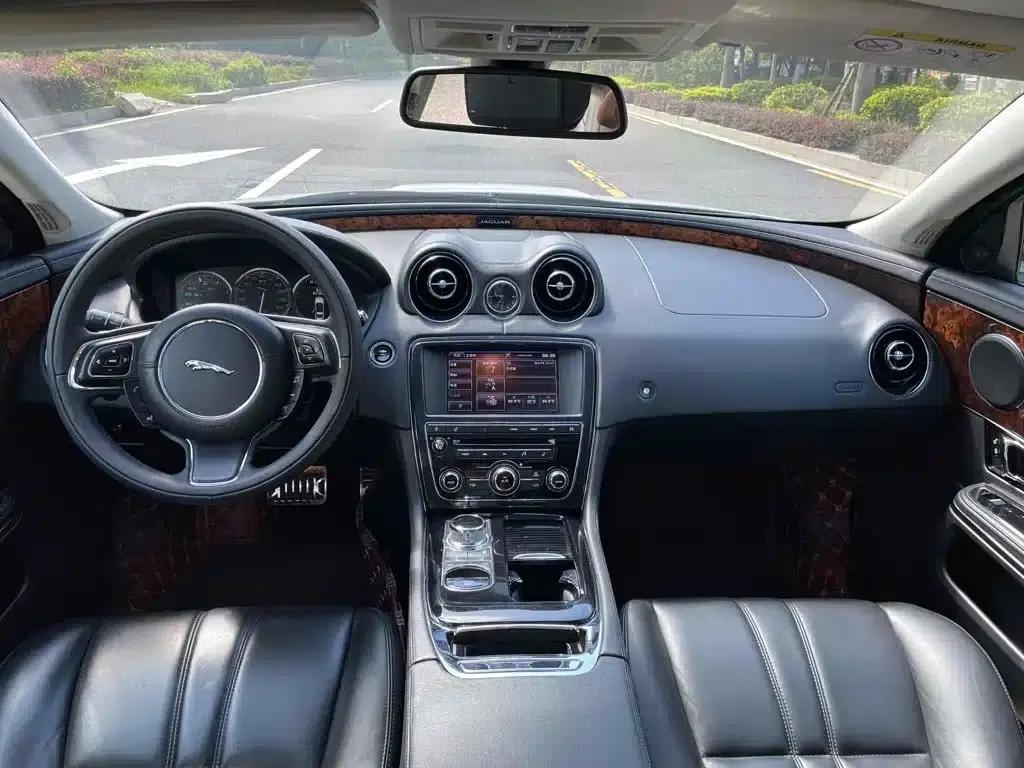 2014 Jaguar XJ XJL 3.0 SC 2WD Panoramic Business Edition — миниатюра 5
