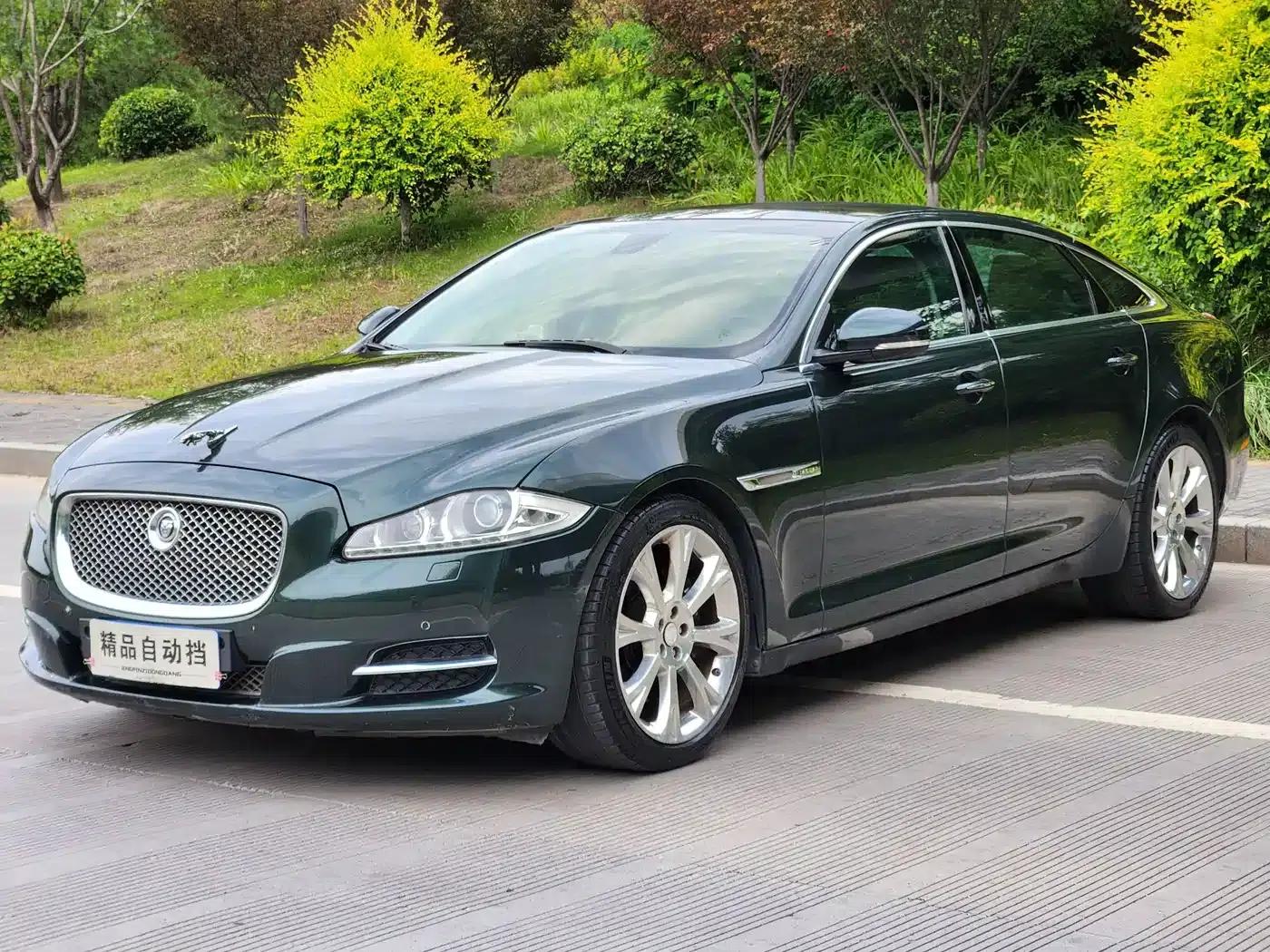 Jaguar XJ 2012 XJL 3.0 London Limited Edition — миниатюра 1