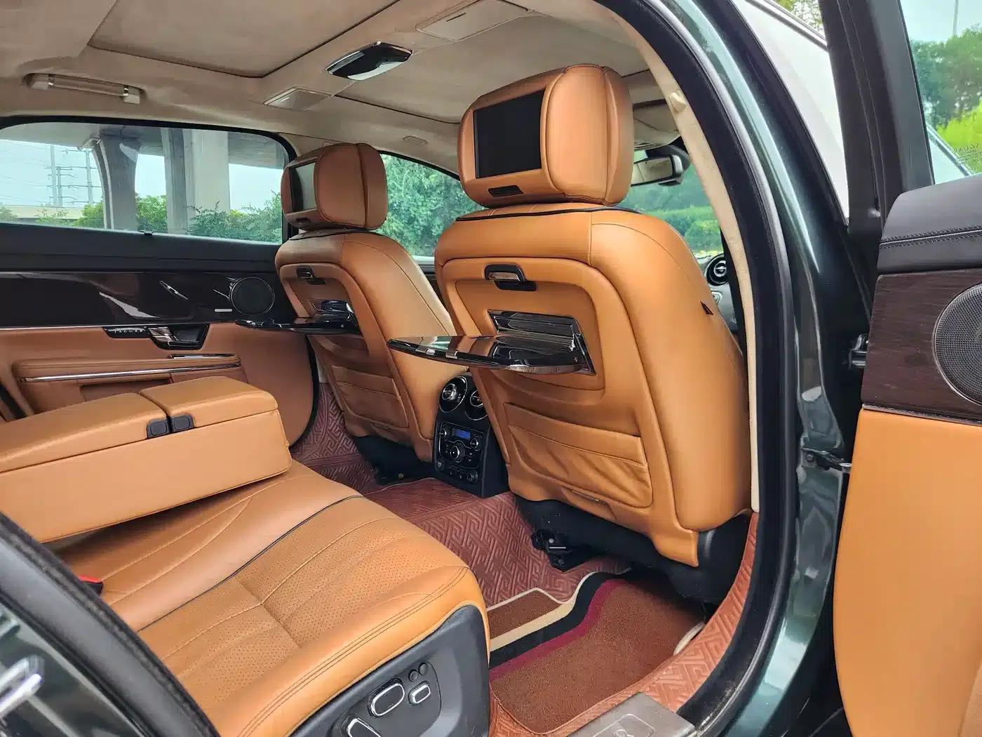 Jaguar XJ 2012 XJL 3.0 London Limited Edition — миниатюра 15