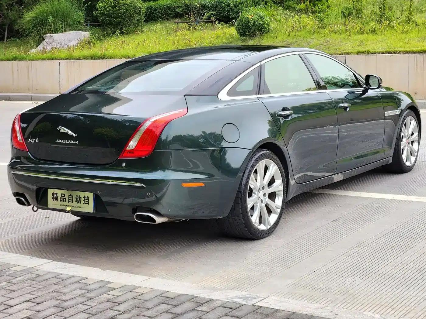 Jaguar XJ 2012 XJL 3.0 London Limited Edition — миниатюра 6