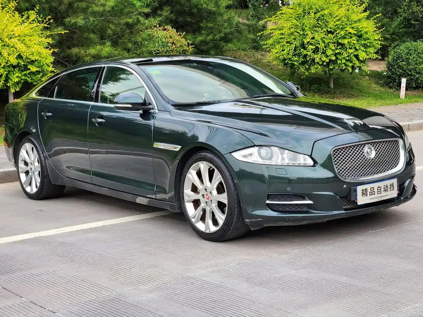 Jaguar XJ 2012 XJL 3.0 London Limited Edition — миниатюра 8