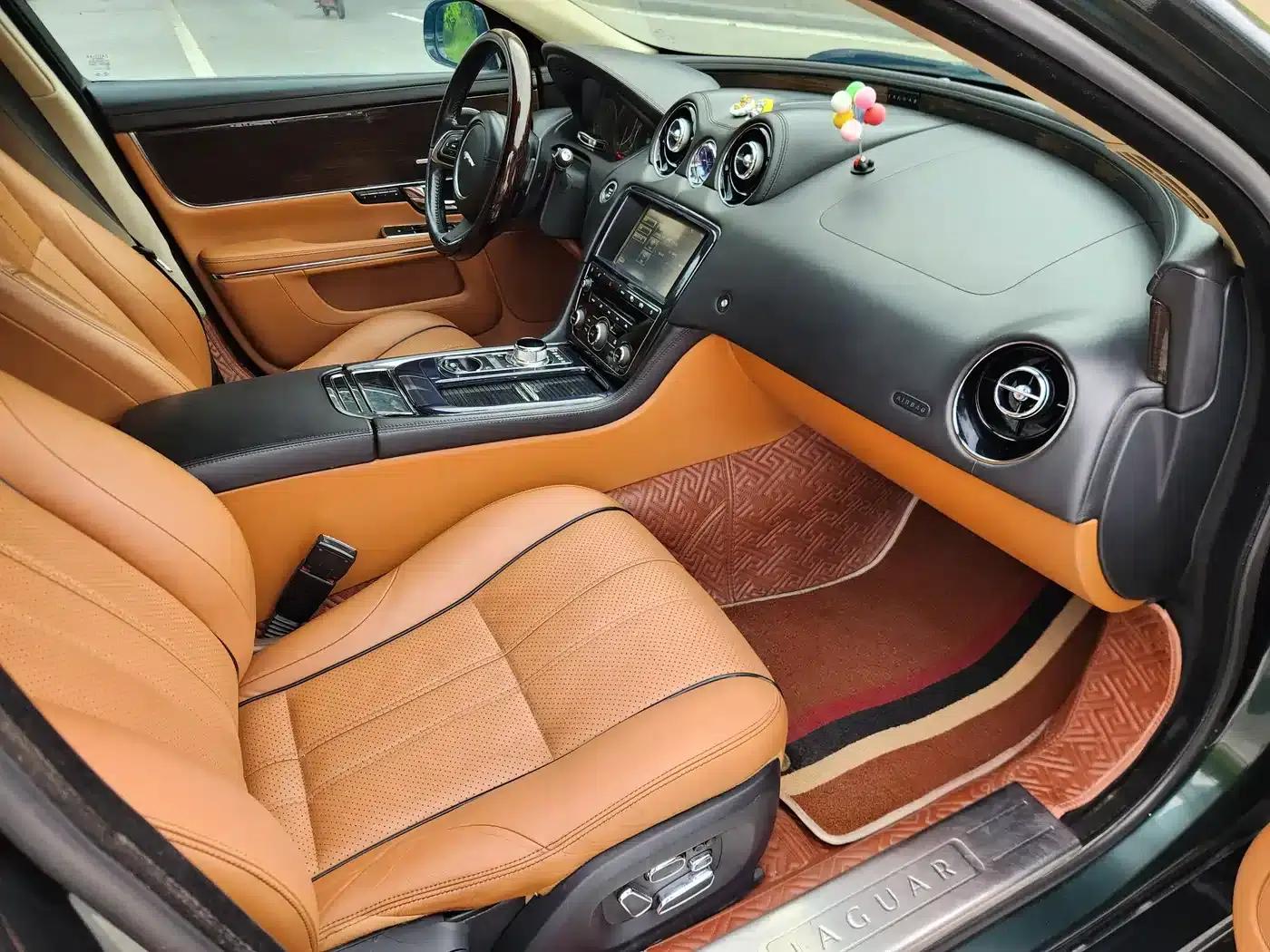 Jaguar XJ 2012 XJL 3.0 London Limited Edition — миниатюра 9