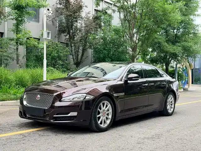 Jaguar XJ 2016 XJL 2.0T 2WD Elegant Business Edition