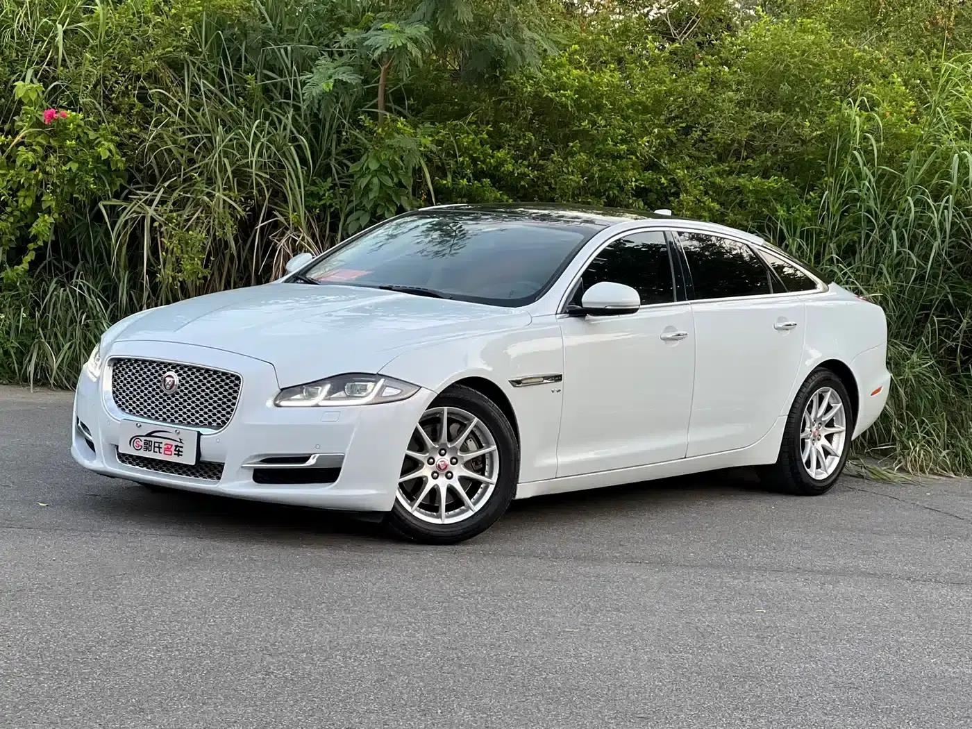 Jaguar XJ 2016 XJL 3.0 SC 2WD Elegant Business Edition — миниатюра 1