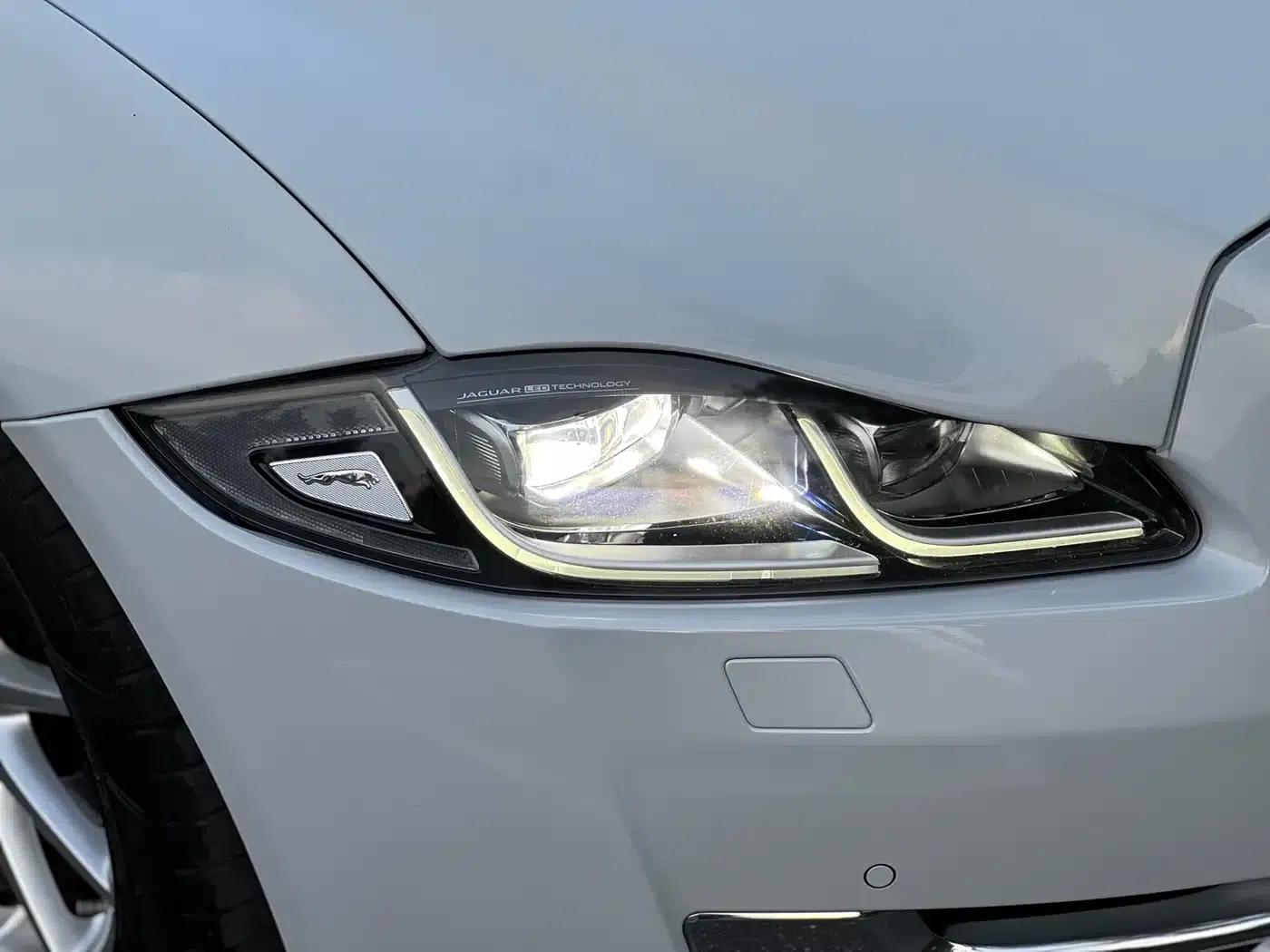 Jaguar XJ 2016 XJL 3.0 SC 2WD Elegant Business Edition — миниатюра 22