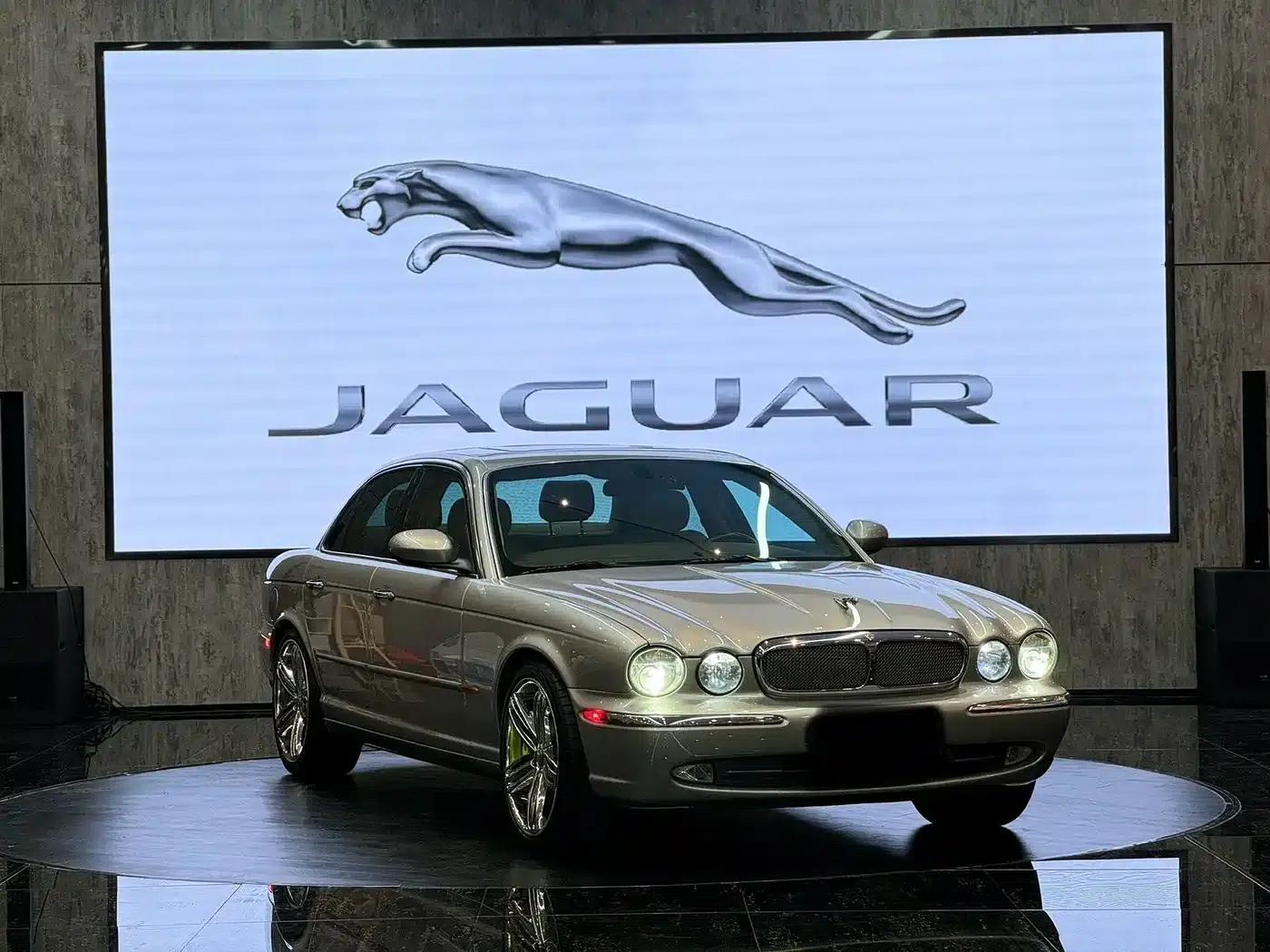 2004 Jaguar XJ, XJ8 4.2 — миниатюра 4