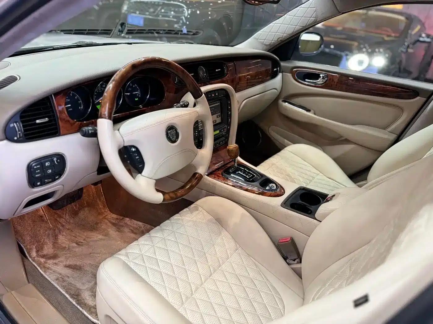 2004 Jaguar XJ, XJ8 4.2 — миниатюра 9