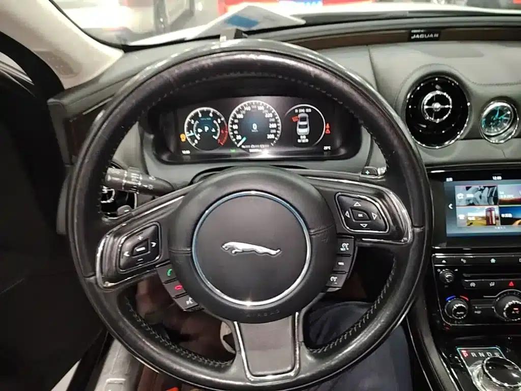 Jaguar XJ 2016 XJL 3.0 SC 2WD Elegant Business Edition — миниатюра 7